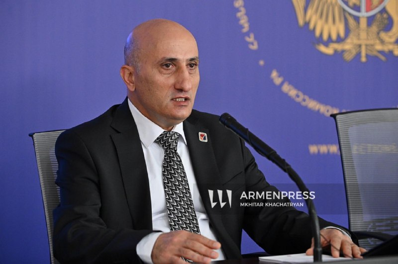 ЦИК Армении: голосование началось, трое сотрудников избиркомов задержаны